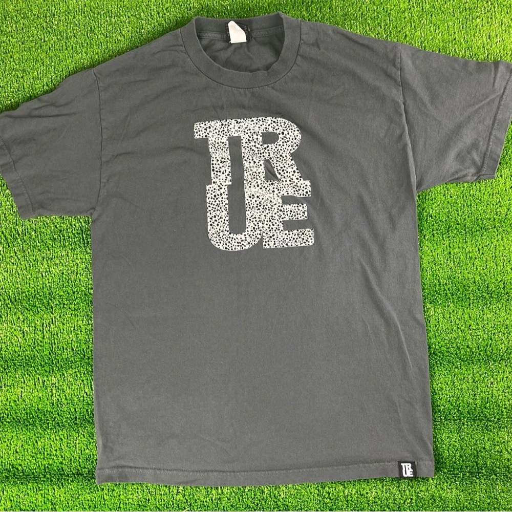 True Clothing Logo Safari Grey T-Shirt